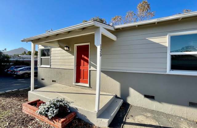 Short Term First Semester Lease: August - December 2026 photos photos