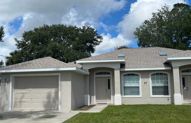 Beautiful Duplex! Gallery 1