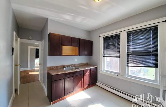 99 Fuller Place - 99 Fuller Place, Irvington, NJ 07111