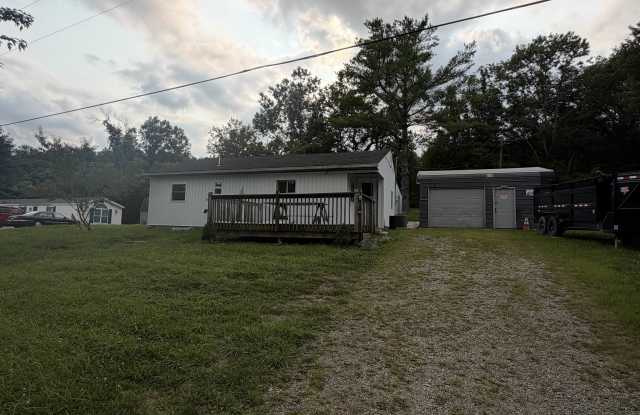 2021 Possum Hollow Road Gallery 4