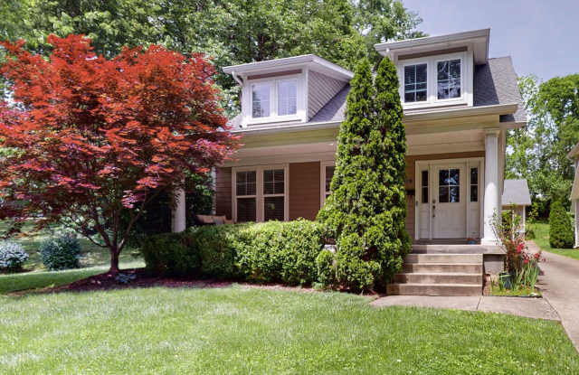 3 Bed/4.5 Bath Crescent Hill Charmer with 2 Car Garage photos photos