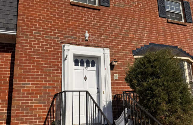 179 Holmes Circle photos photos