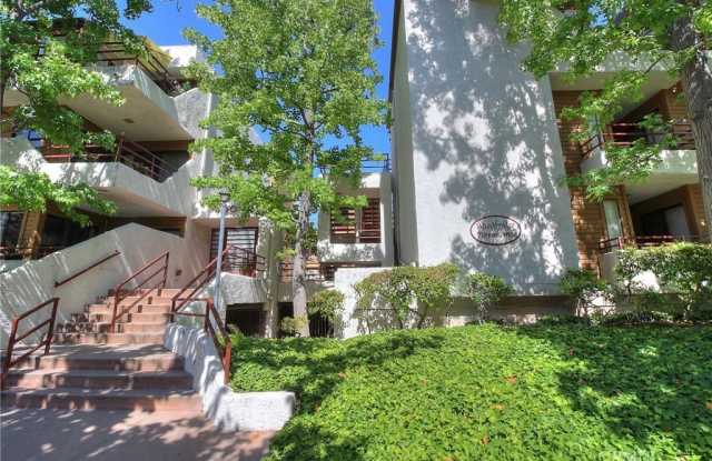 400 N Louise Street photos photos