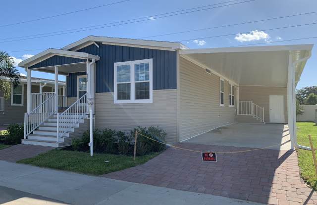 472 Cary Lane, #233 - 472 Cary Lane, Tarpon Springs, FL 34689