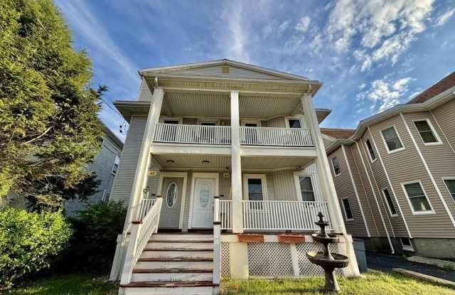 305 Washington St photos photos