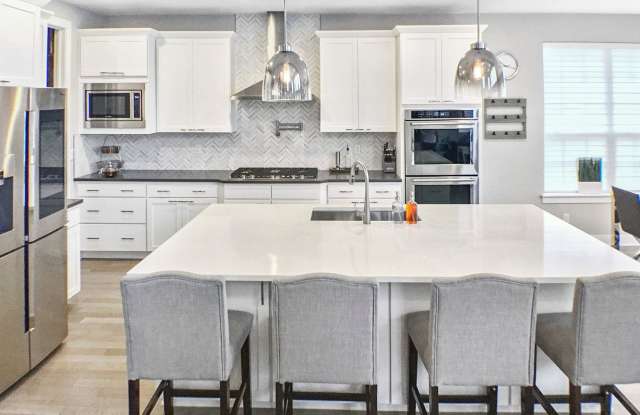 1221 W 137th Ct. Gallery 3