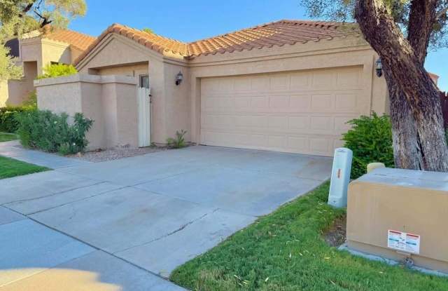 329 E Stonebridge Drive Gallery 2