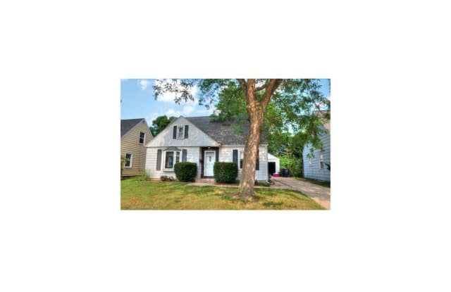 3 bedroom 1.5 bath, single family close to McCarty Park photos photos