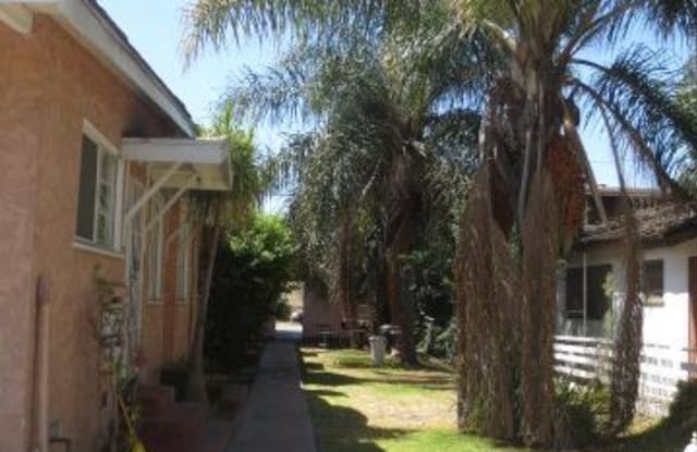 1935 San Francisco C - 1935 San Francisco Avenue, Long Beach, CA 90806