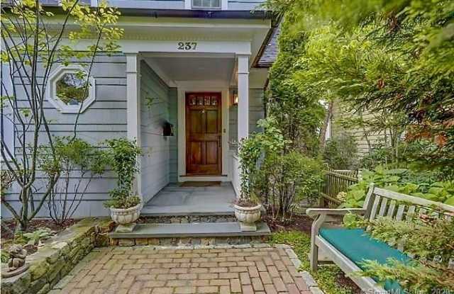 237 Southfield Avenue - 237 Southfield Avenue, Stamford, CT 06902