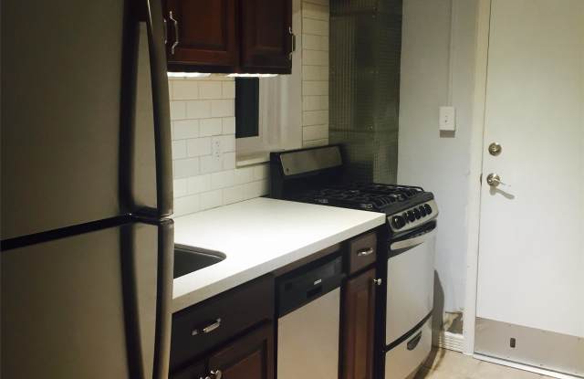 125 West Maple Avenue - 4 Gallery 2