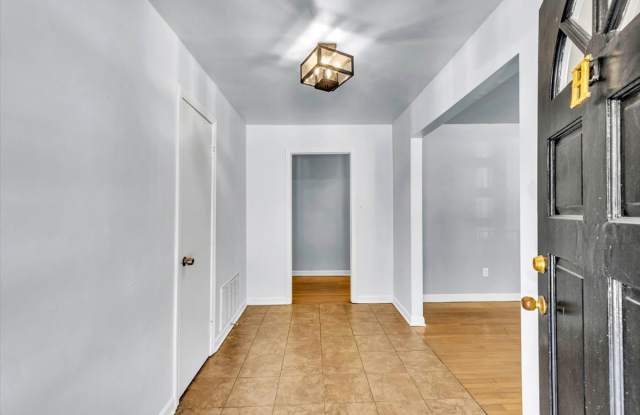 317 Kensington Drive photos photos