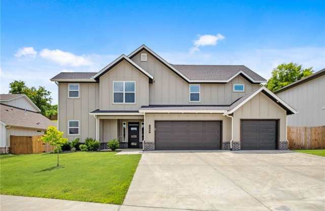 1309 Bunker Drive Gallery 1