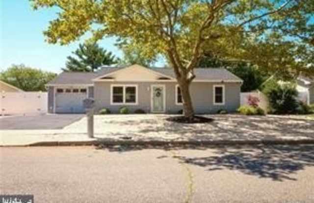 46 TULSA DR SO Gallery 1