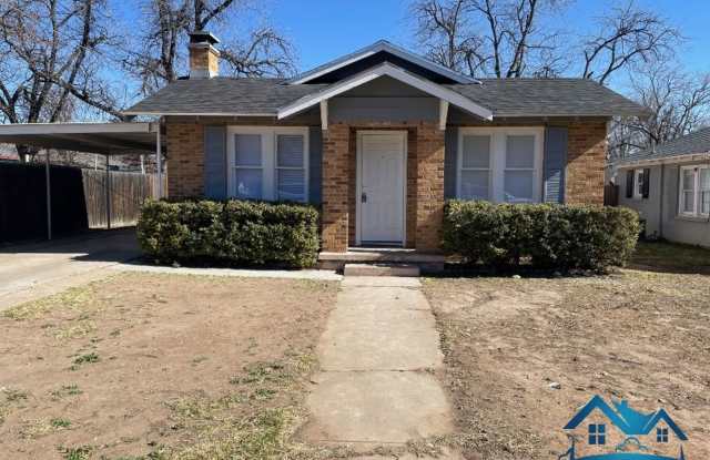 For Rent - 3 Bed/2 Bath - 408 S Harrison - 408 South Harrison Street, San Angelo, TX 76901