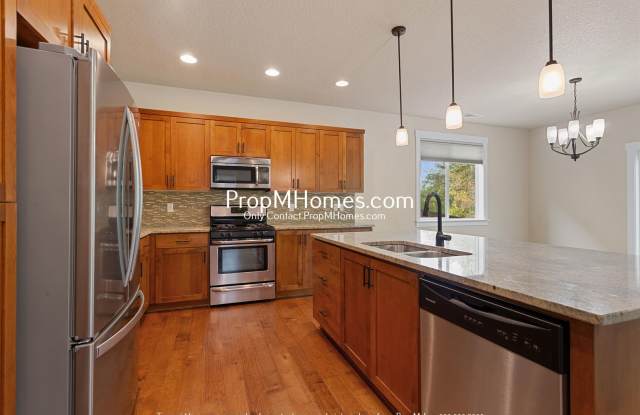 Light  Bright Home in Beaverton - Four Bedrooms! - 20293 Southwest Gracie Street, Washington County, OR 97006