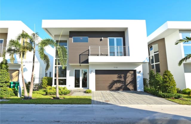 9745 NW 75th Ter - 9745 Northwest 75th Terrace, Doral, FL 33178