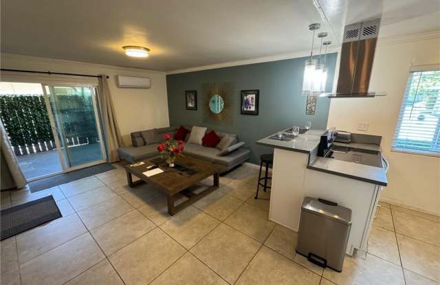 2121 S Camino St photos photos