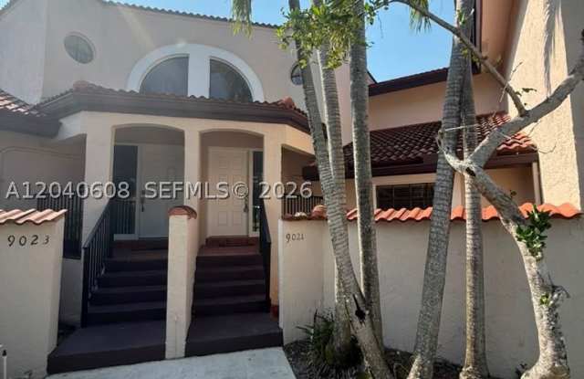 9021 W Sunrise Blvd photos photos
