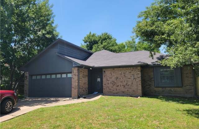 1207 Hardwood Lane - 1207 Hardwood Lane, College Station, TX 77840