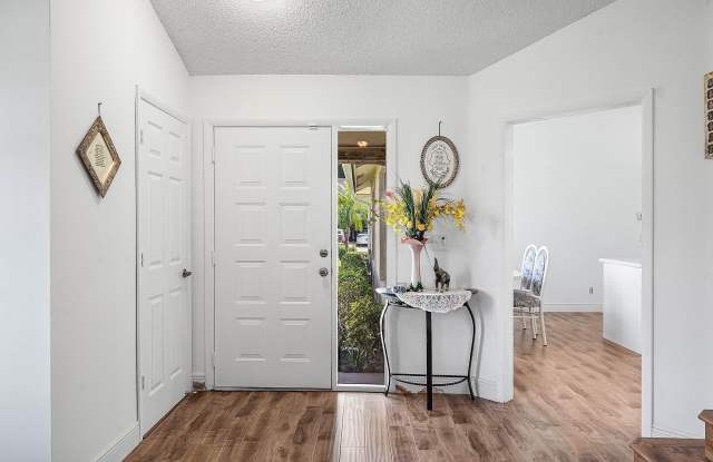 4830 BRIGHTON LAKES Boulevard Gallery 4
