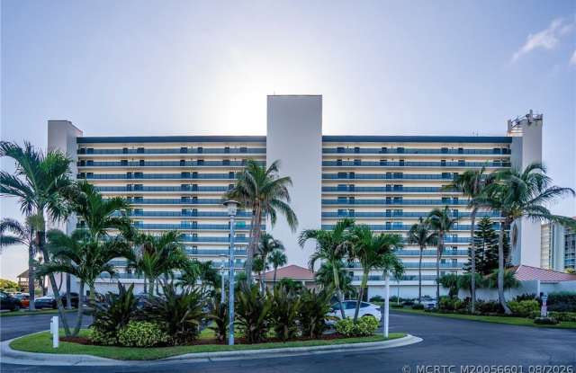 10410 S Ocean Drive Gallery 2