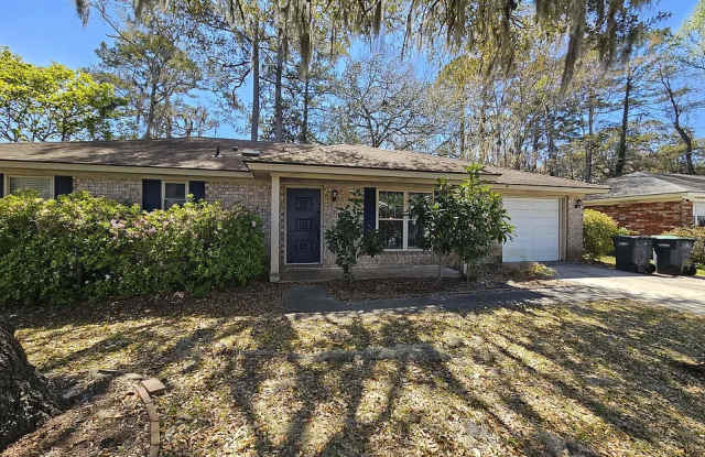 1112 Cobb Road - 1112 Cobb Road, Wilmington Island, GA 31410