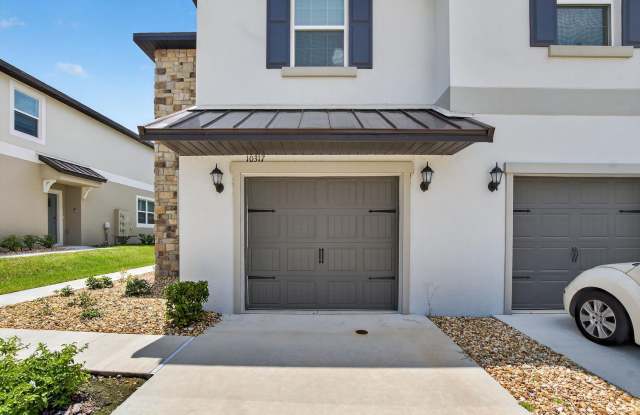 End Unit Townhome in Lagoon Community photos photos