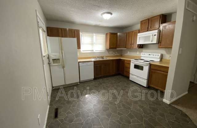 6725 SW Shadyvale Ln Gallery 2