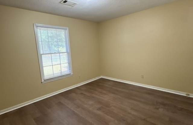 213 Sylvan Road - B Gallery 4