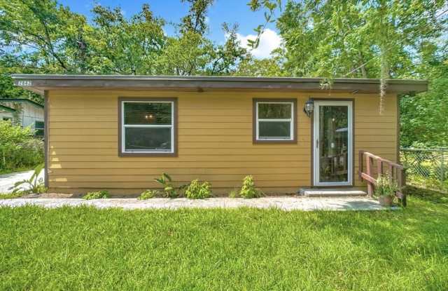2842 Lucoma Drive - 2842 Lucoma Drive, Jacksonville, FL 32254