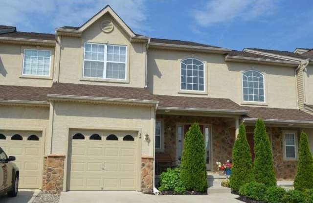 34 GLACIER DRIVE - 34 Glacier Drive, Berlin, NJ 08009