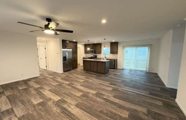 5045 Sawgrass Dr Gallery 2