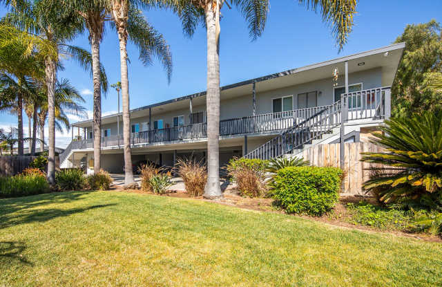 *OPEN HOUSE: 8/15 10AM-12PM* 2BR in Carlsbad with a Garage + 2 Parking Spaces! photos photos
