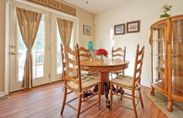 120 ATTIC COURT Gallery 4