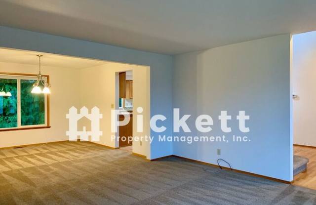 7016 Osprey Circle Gallery 2