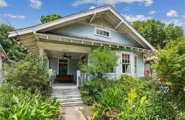 2216R JOSEPH Street Gallery 3