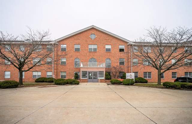 Gateway Pointe - Senior Living photos photos