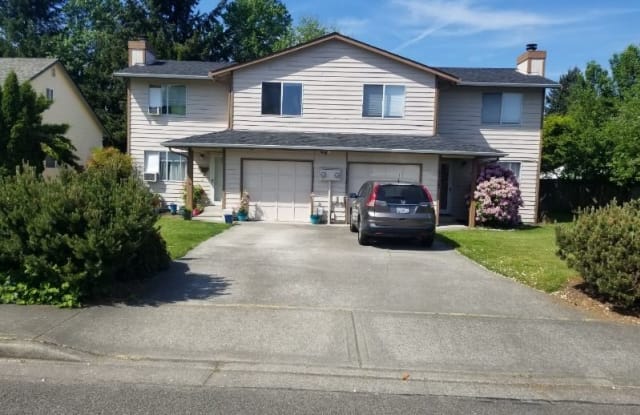1117 10th Ave. NW B - 1117 10th Avenue Northwest, Puyallup, WA 98371