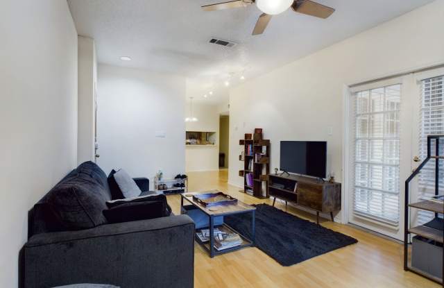 3001 Cedar St photos photos