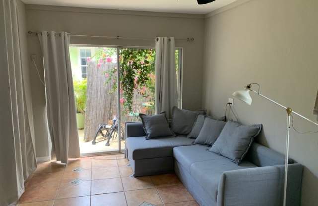 212 Cornell Dr Back Gallery 4