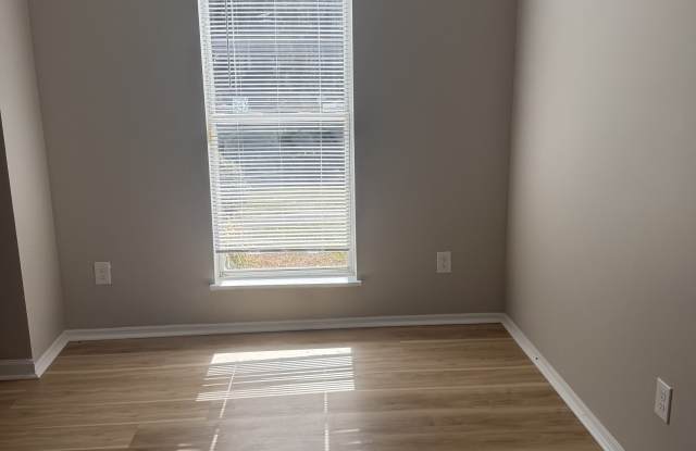 5549 Minnie Lee Drive Gallery 4
