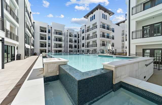 Harbor Hill photos photos