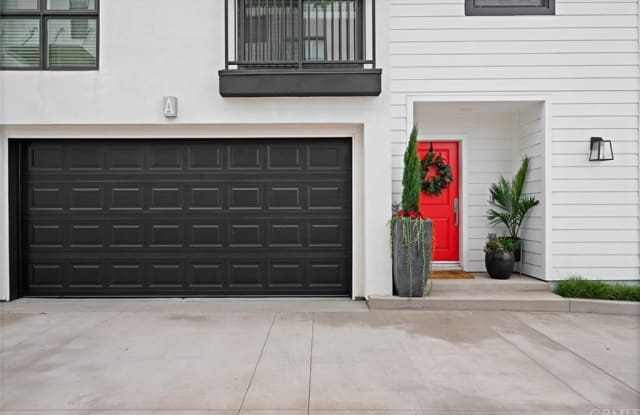 20452 Santa Ana Avenue - 20452 Santa Ana Avenue, Newport Beach, CA 92660