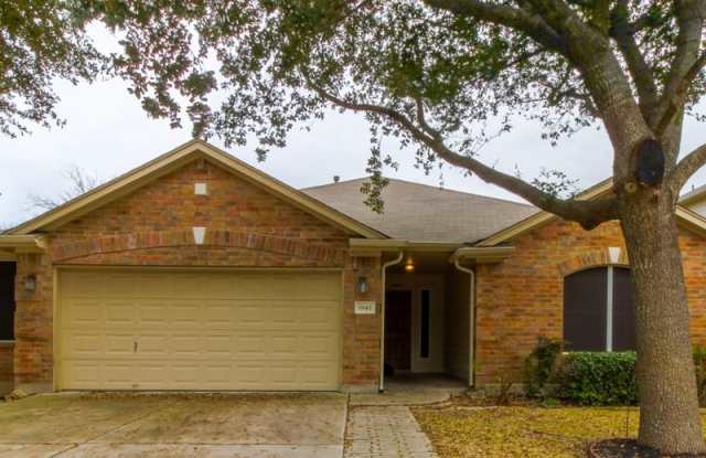 Charming 3-Bedroom Single-Story in Round Rock photos photos