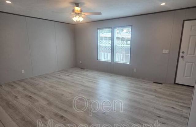 8814 NE 106th Terr. Gallery 2