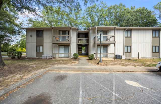 Fully Furnished 1-Bedroom Condo with Pool Access in Winston-Salem photos photos