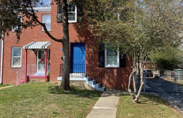 714 57TH PLACE NE - 714 57th Place Northeast, Washington, DC 20019