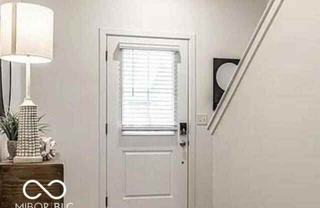 6276 Cypress Court Gallery 3