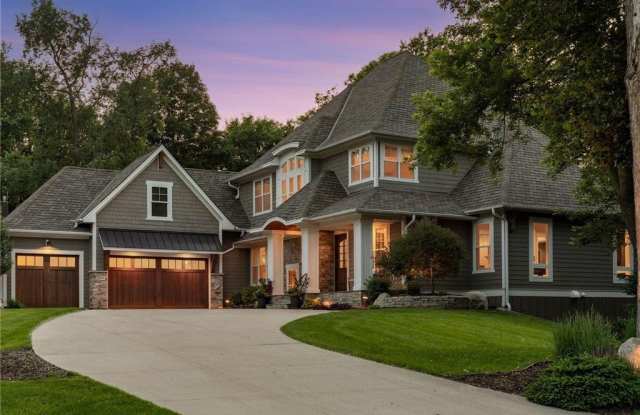 2890 Ella Lane - 2890 Ella Lane, Minnetonka, MN 55305